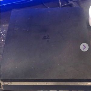 Ps4 slim 1 tb works really well